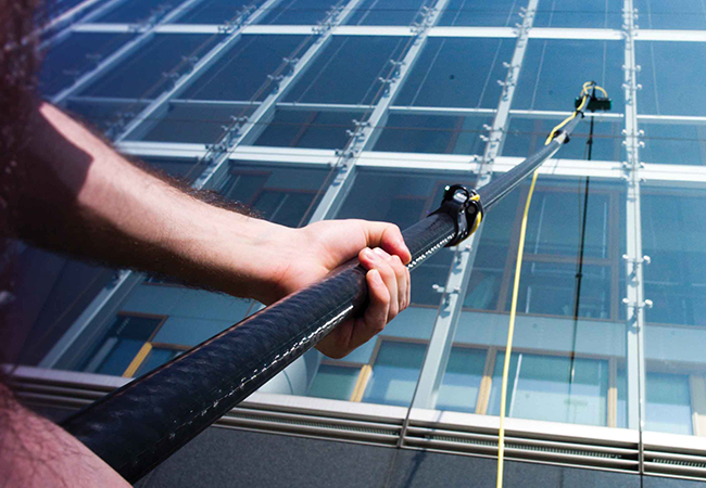Dış Cephe Cam Temizliği